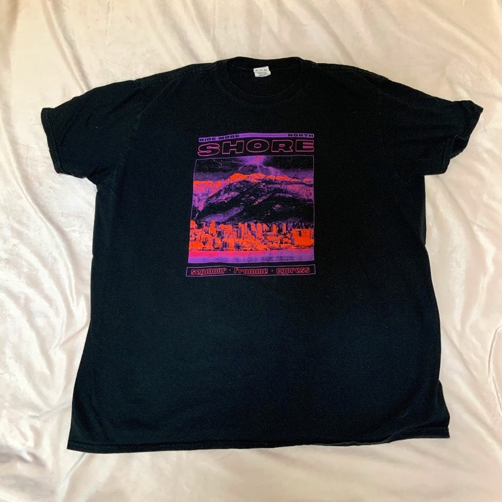 Gildan Black L Short Sleeve “Ride More North Shore” T-shirt Outdoor Adventure